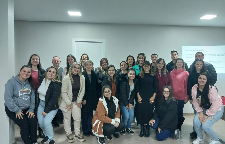 CURSO TRABALHO EM EQUIPE E RELAÇÕES COLABORATIVAS